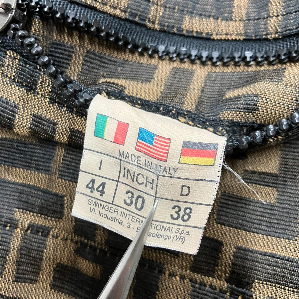 FENDI ジップアップズッカ柄リバーシブルベスト 古着・中古-7枚目のアイテム画像