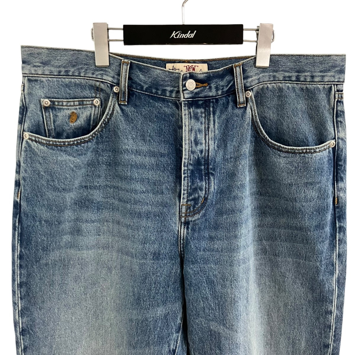 デニムパンツ