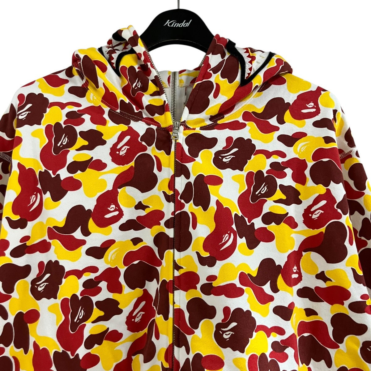 A BATHING APE カモ柄シャークジップアップパーカー 古着・中古-2枚目のアイテム画像