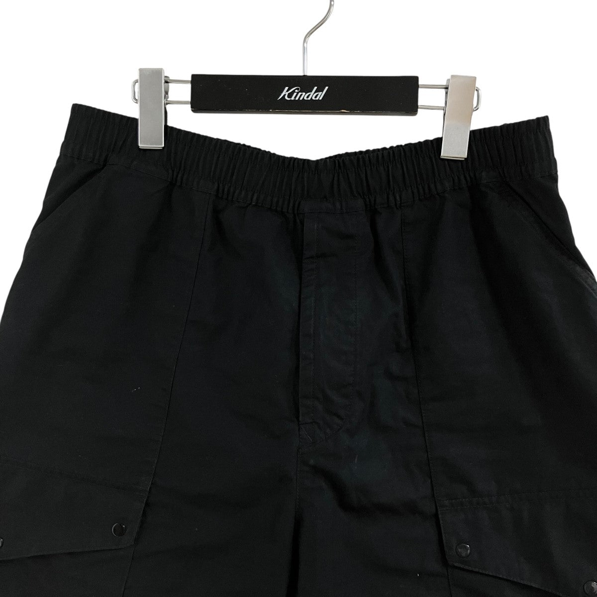 STONE ISLAND ロゴパッチショートパンツ 古着・中古-2枚目のアイテム画像
