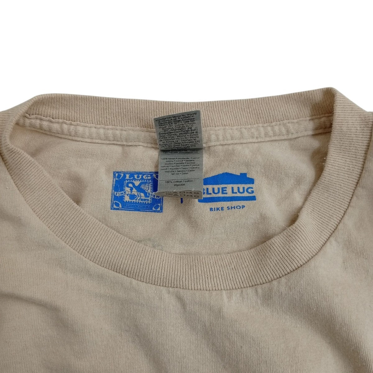 バックプリントTシャツ