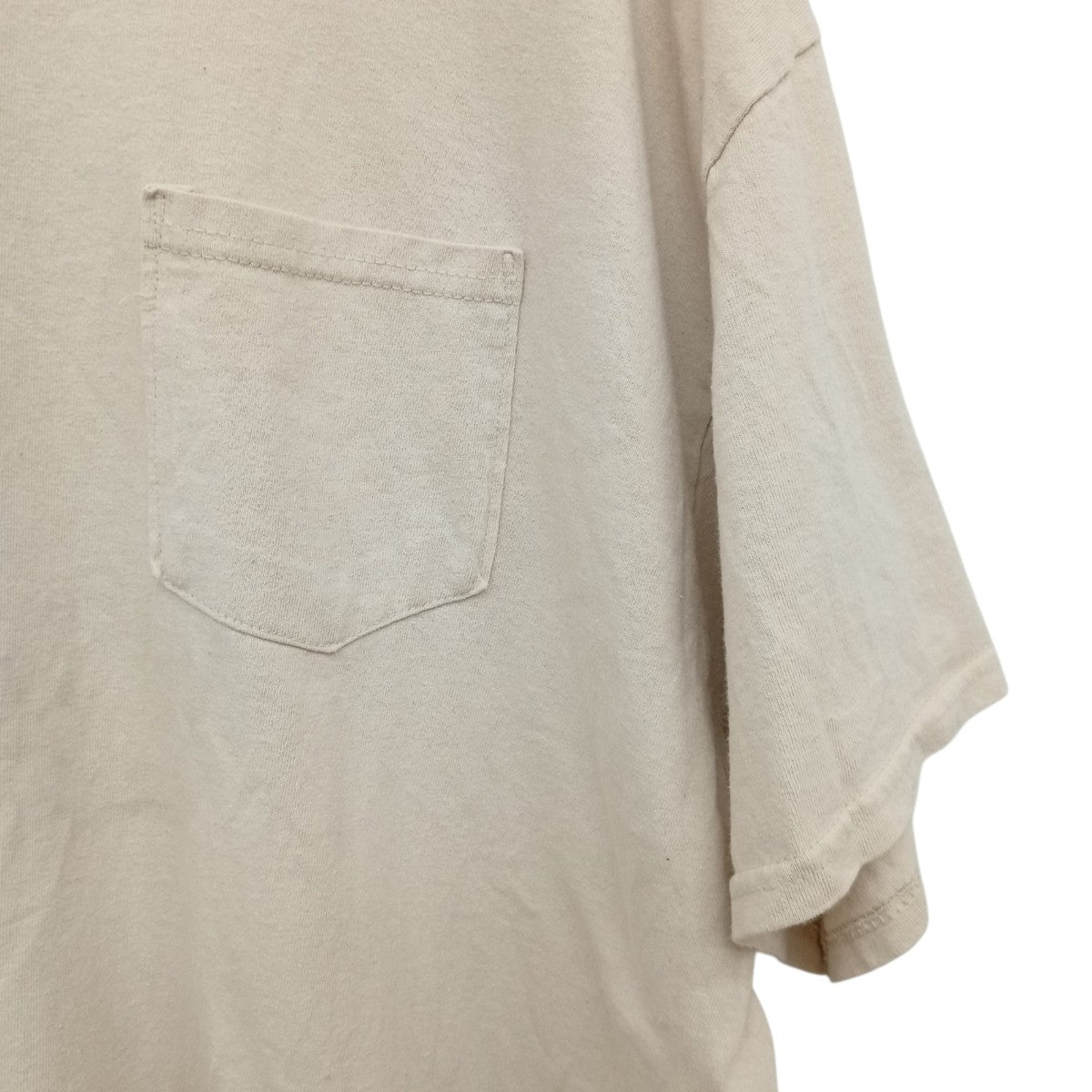 バックプリントTシャツ