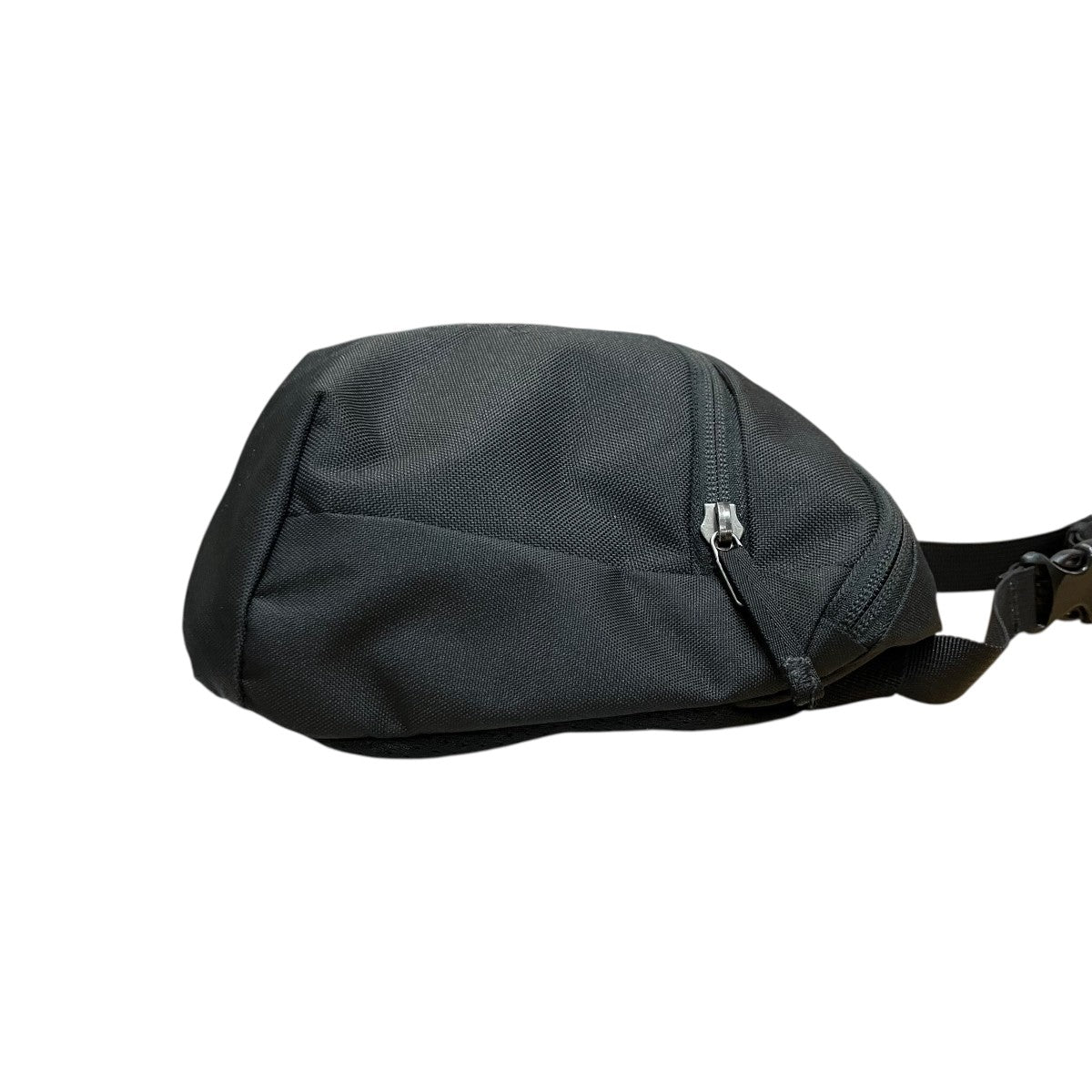 ARC’TERYX マンティス ウエストバッグ 古着・中古-3枚目のアイテム画像