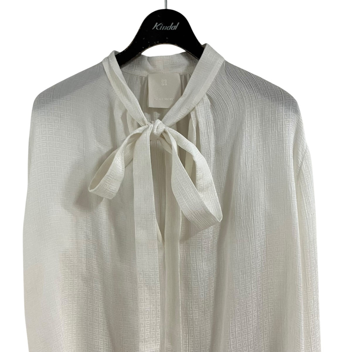 GIVENCHY ボウタイプルオーバーブラウス 古着・中古-2枚目のアイテム画像