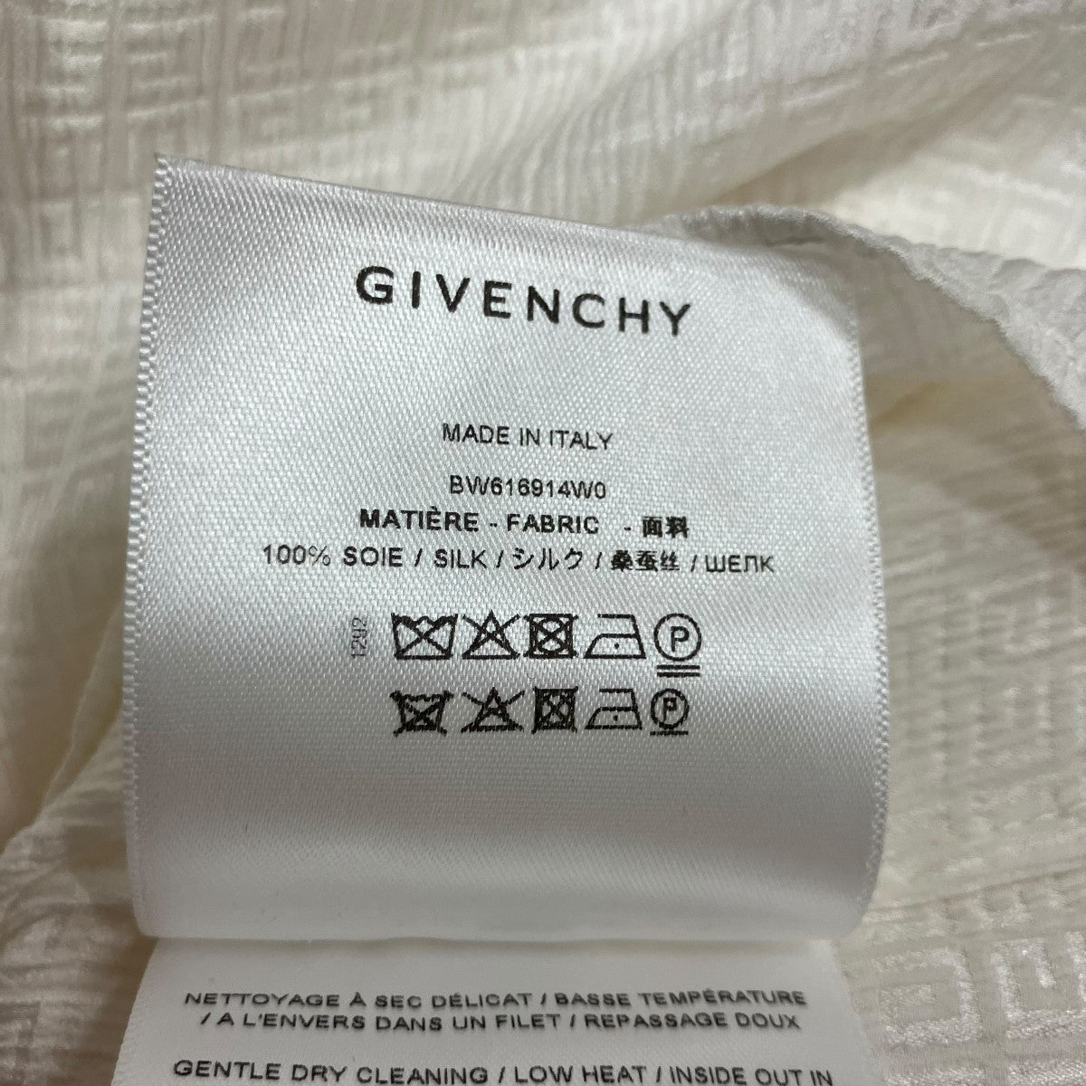 GIVENCHY ボウタイプルオーバーブラウス 古着・中古-6枚目のアイテム画像