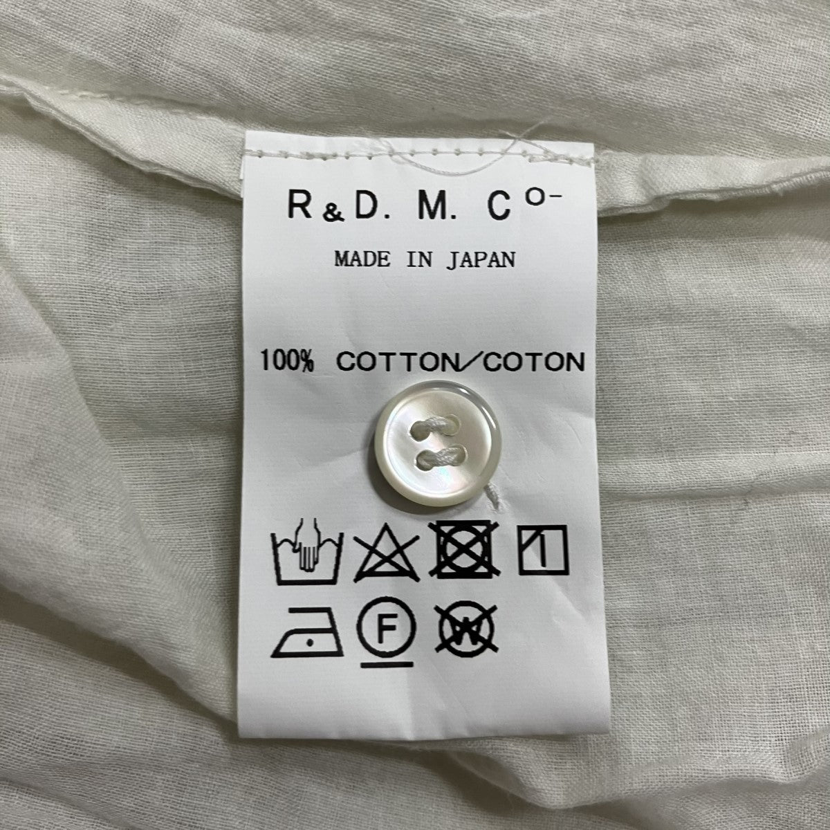 ギャザーブラウス