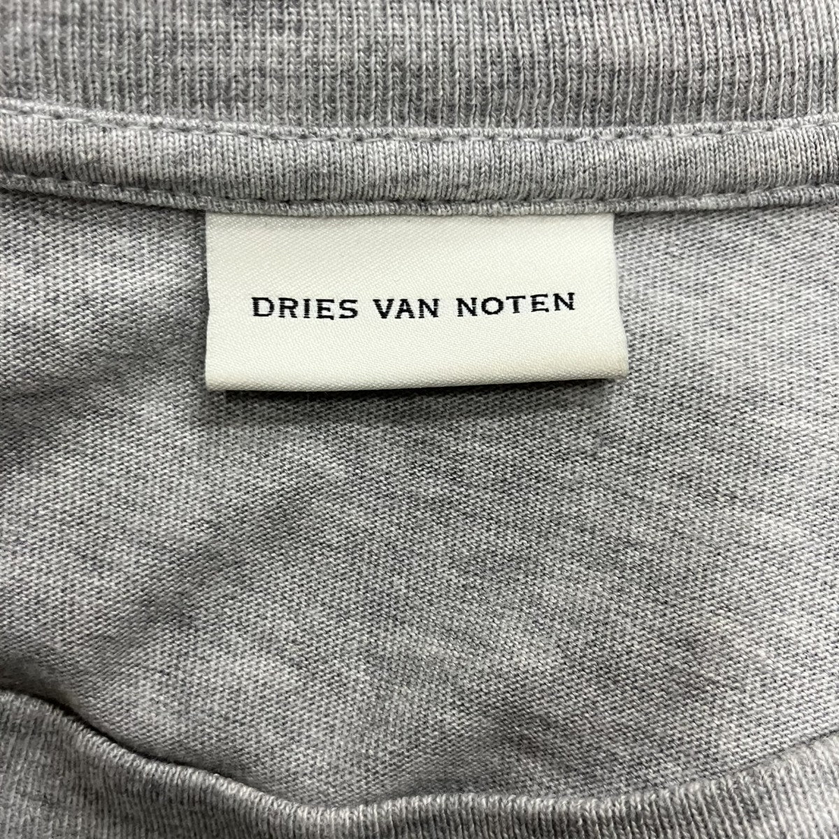クルーネックカットソー