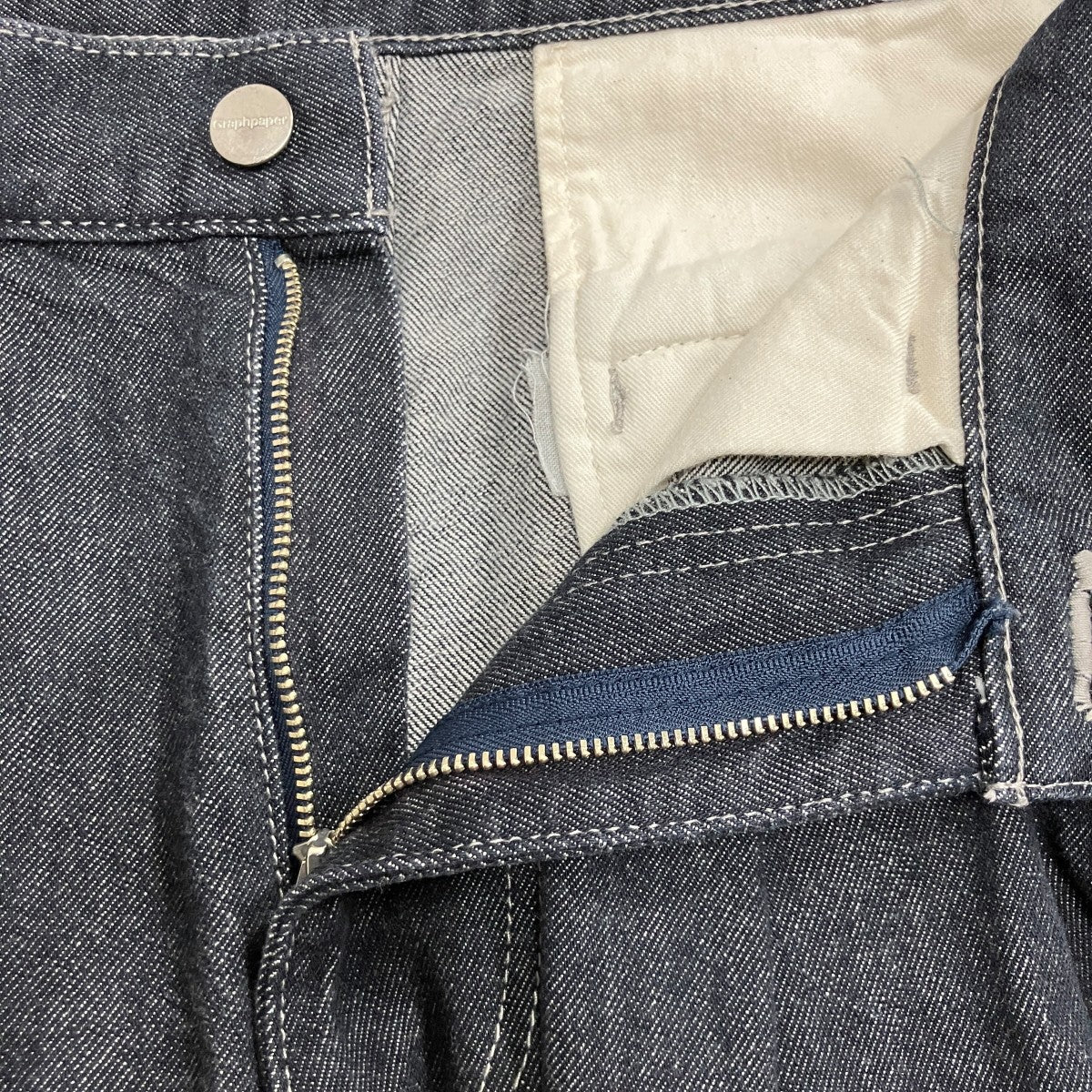 ツータックデニムパンツ
