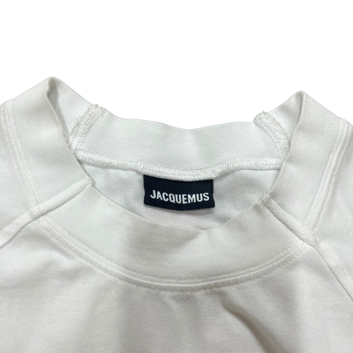 ロゴプリントTシャツ