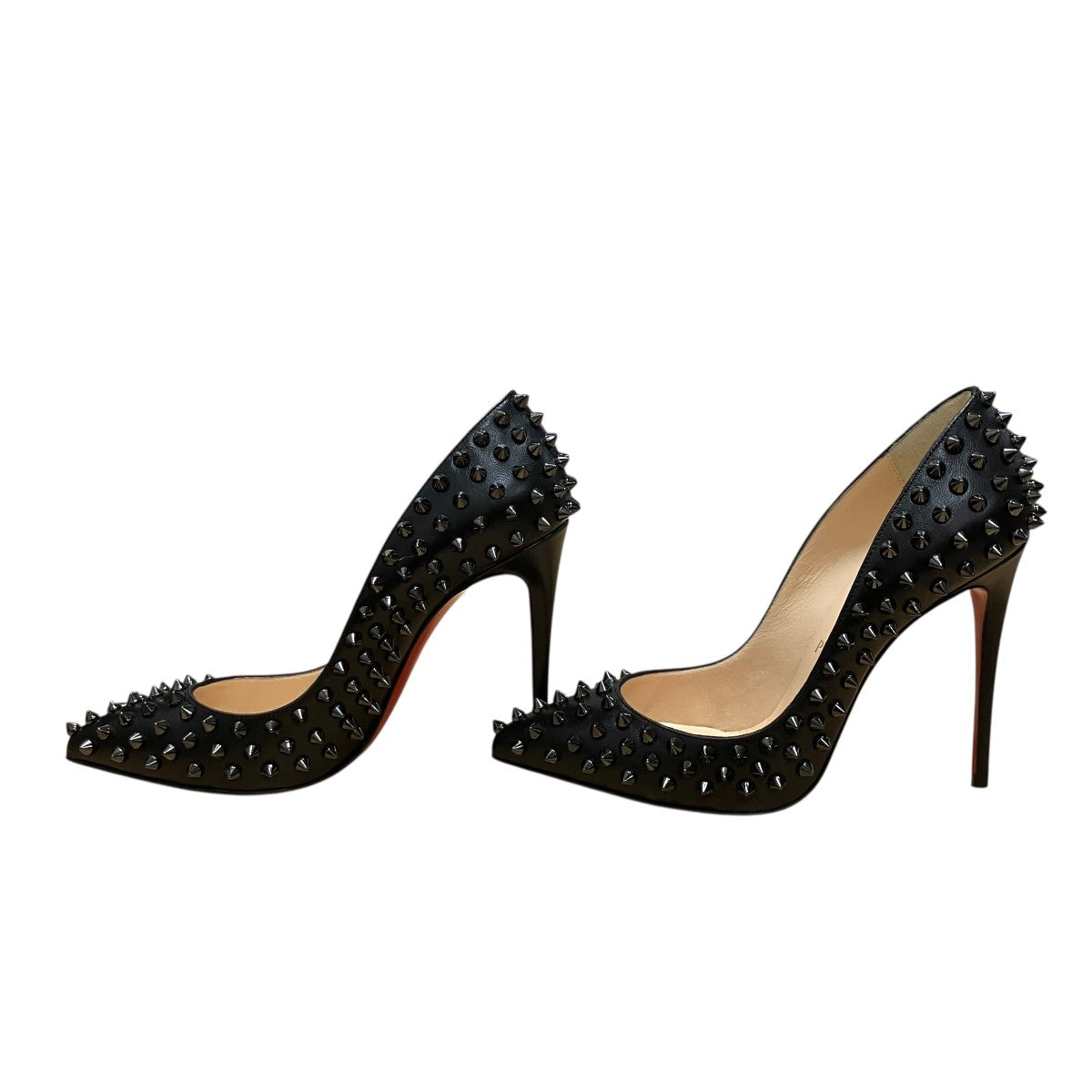 Louboutin クリスチャンルブタン ヒール パンプス スタッズ Christian Louboutin(クリスチャンルブタン) スタッズヒールパンプス