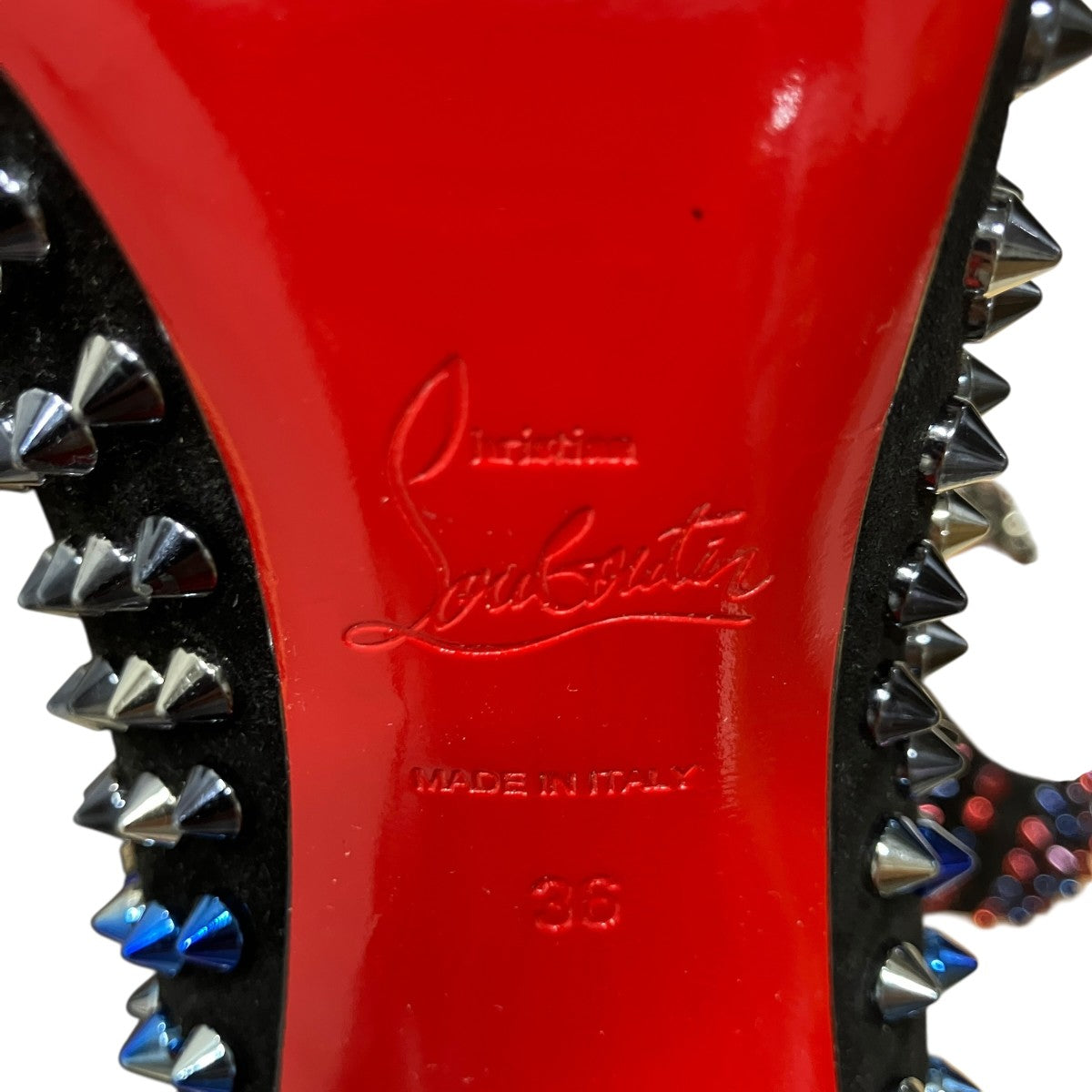 Christian Louboutin(クリスチャンルブタン) スウェードスタッズヒール