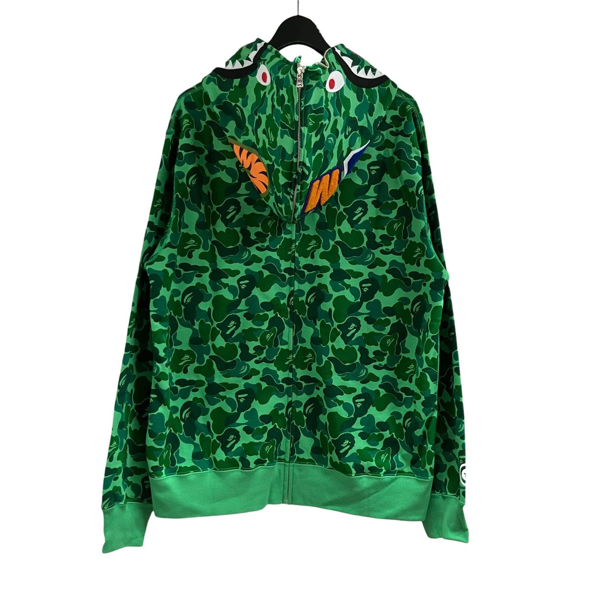 渋谷限定 カモ柄シャークフルジップアップパーカー