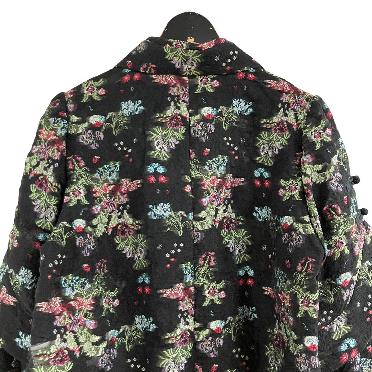 Tie-Neck Blouse フラワー刺繍ブラウス