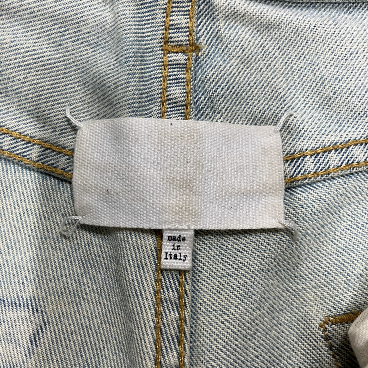ダメージ加工デニムパンツ