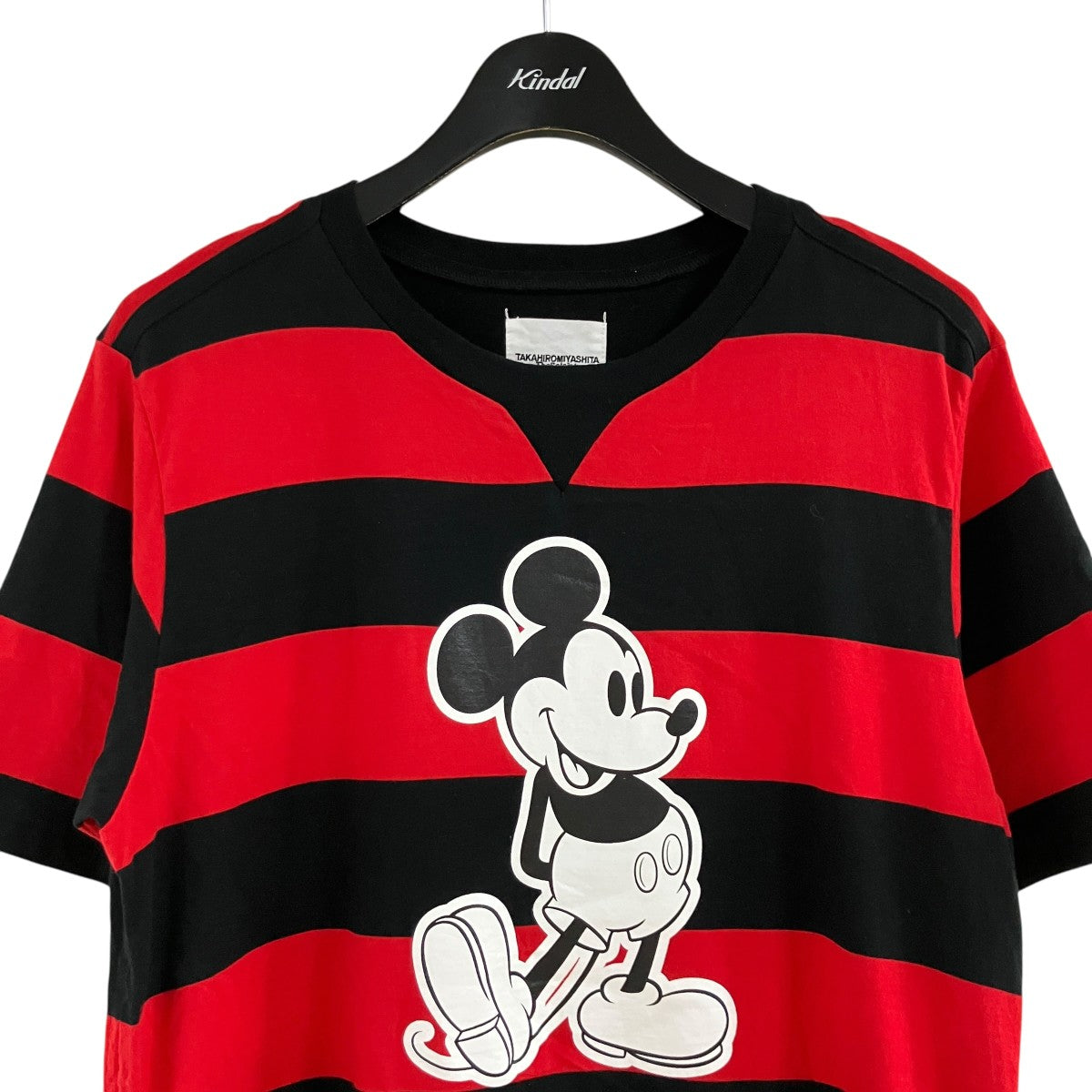 ×DISNEY プリントTシャツ
