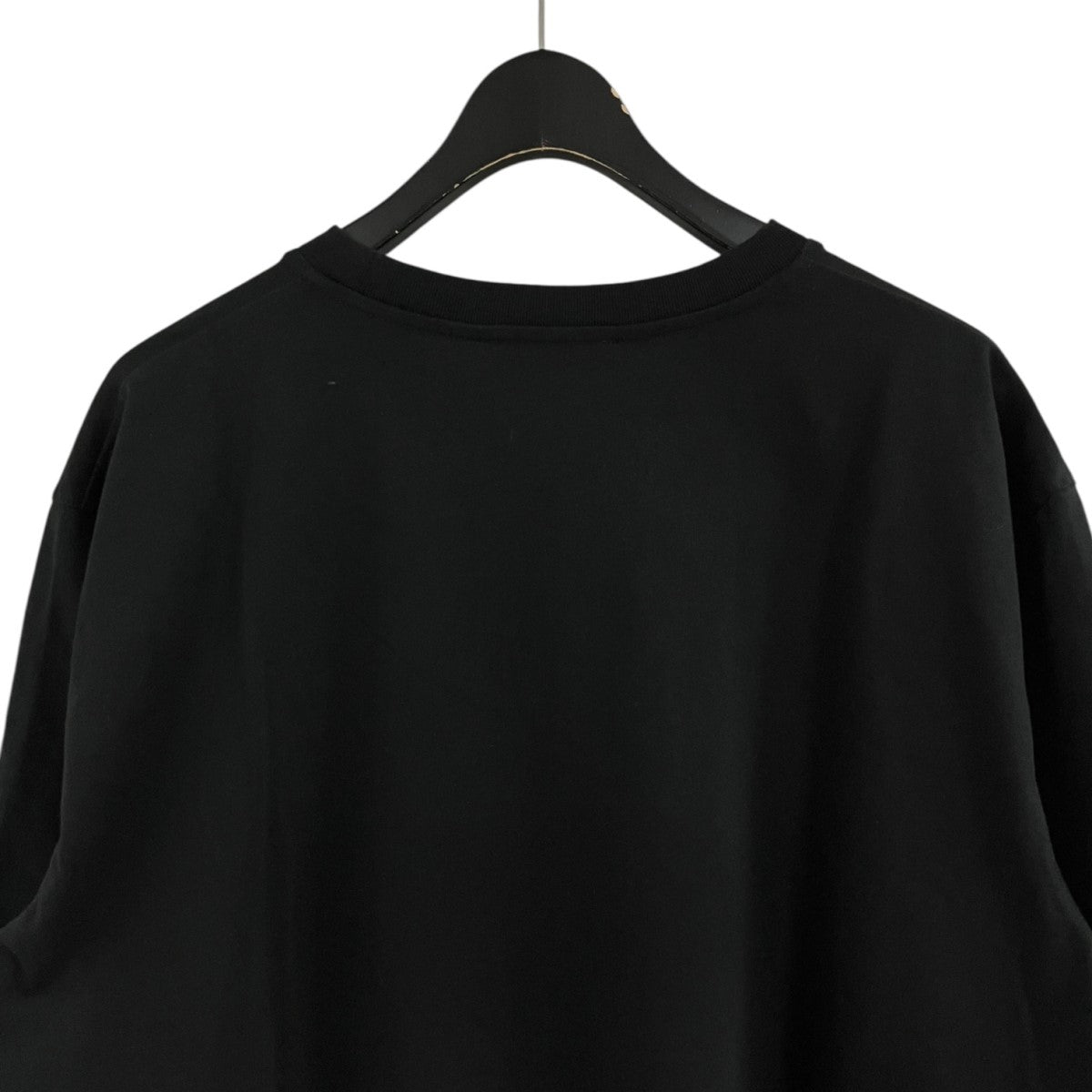 ネックロゴTシャツ