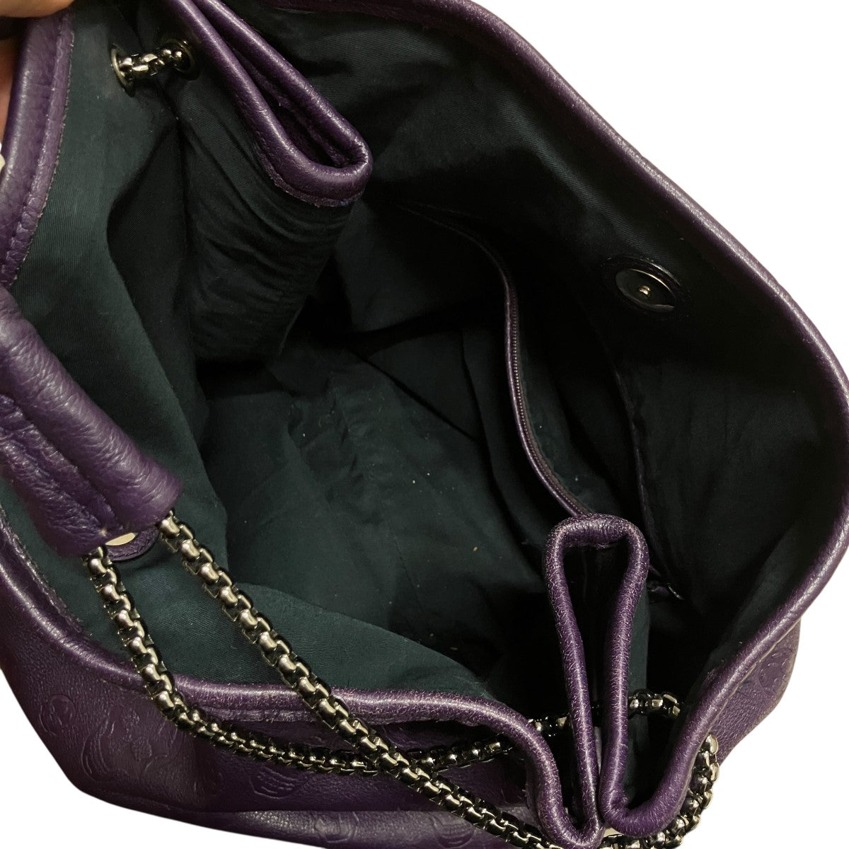 ALEXANDER McQUEEN スカルエンボス加工チェーンハンドルバッグ 古着・中古-8枚目のアイテム画像