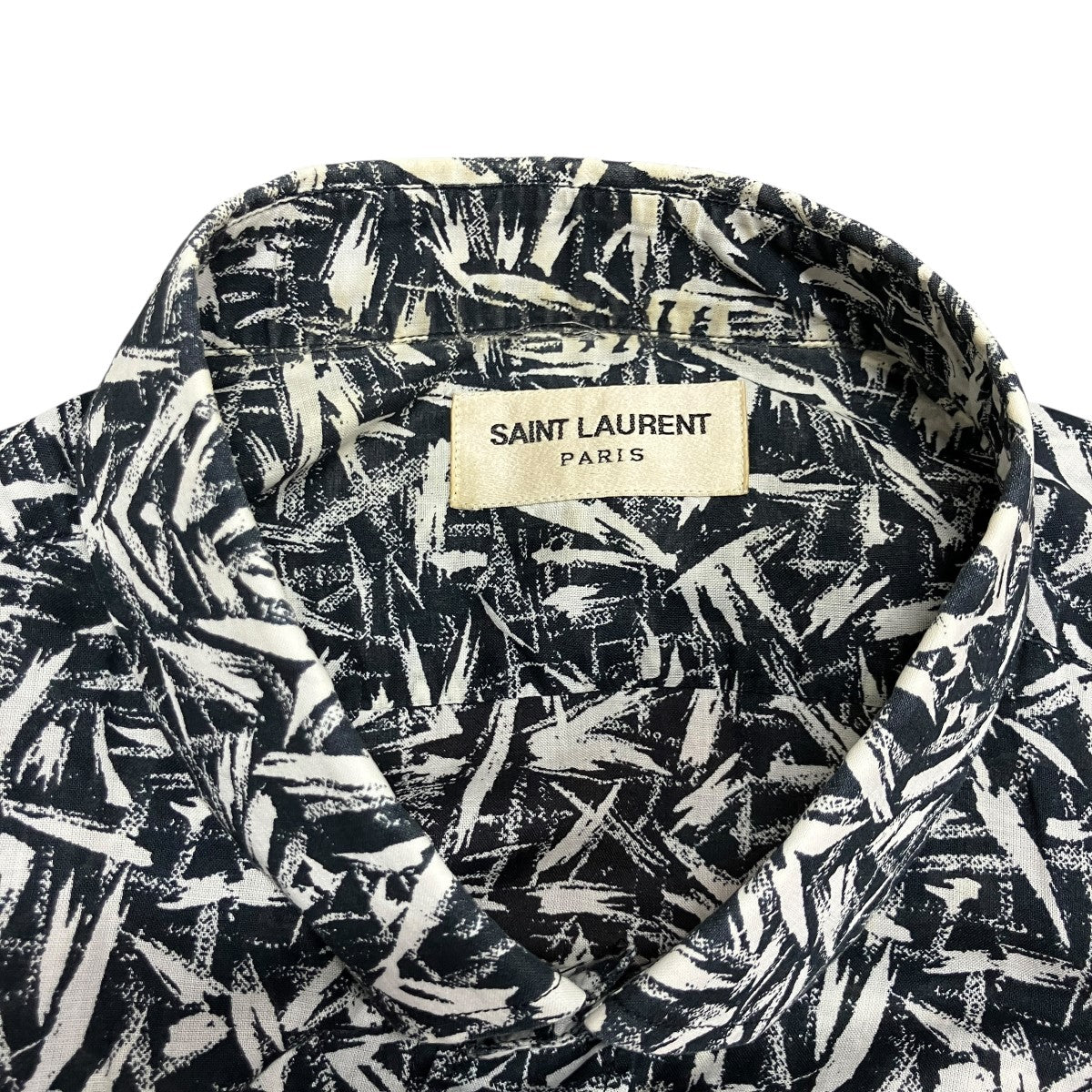 総柄シャツ