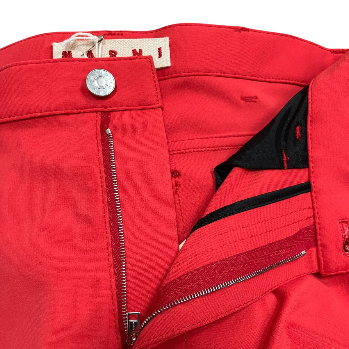 ストレートストレッチパンツ