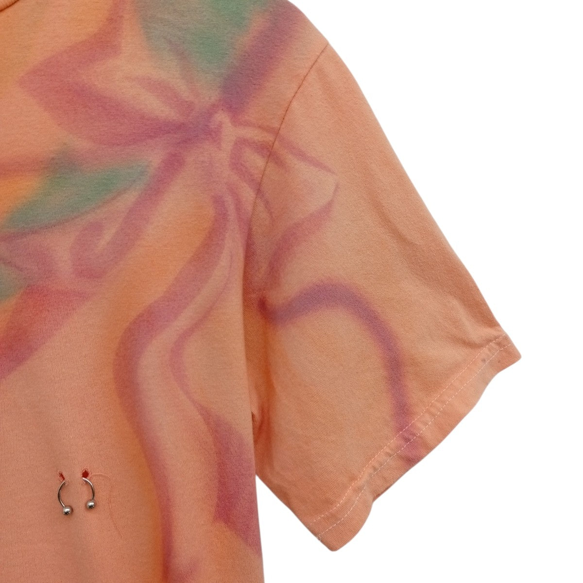 ピアッシングTシャツ
