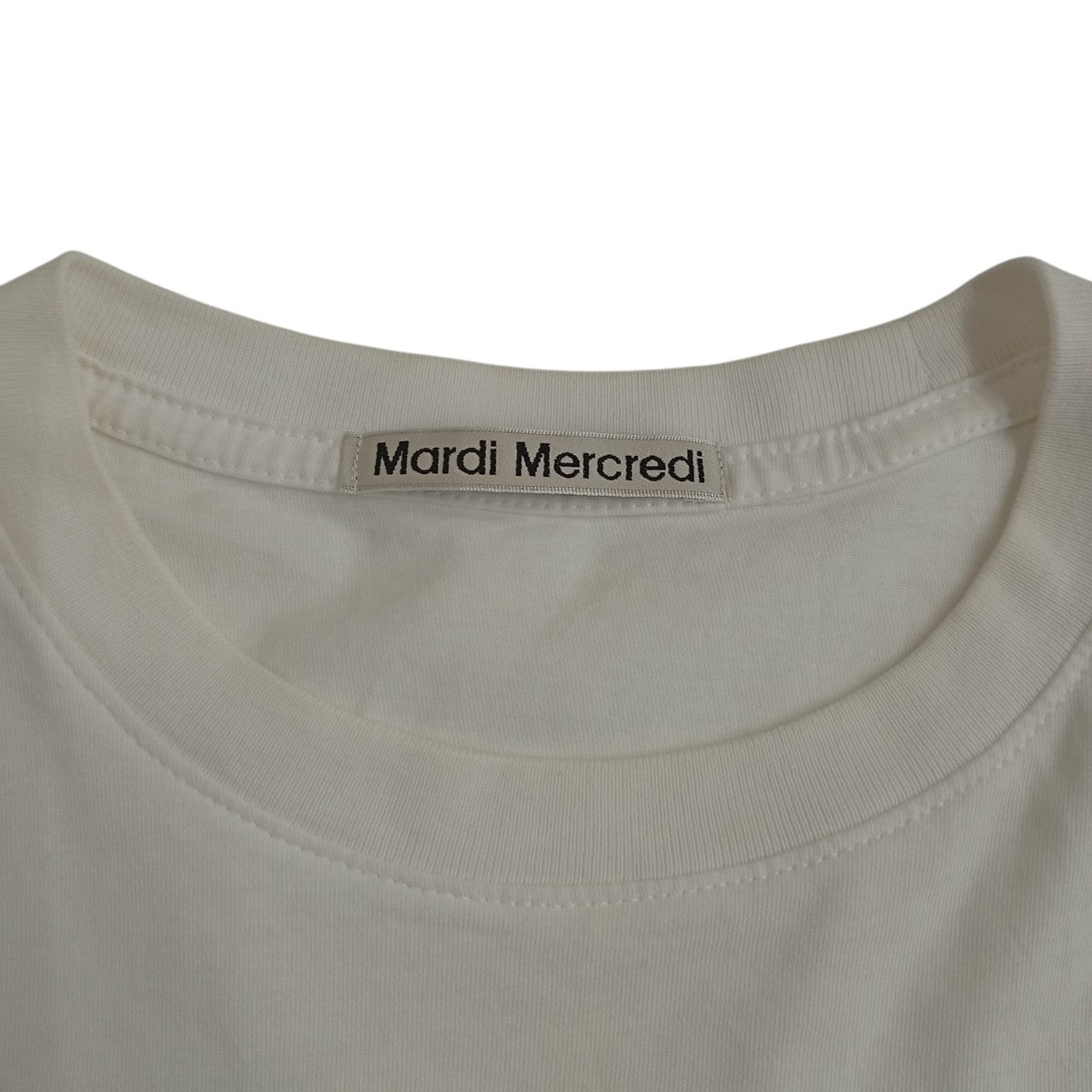 ロゴTシャツ