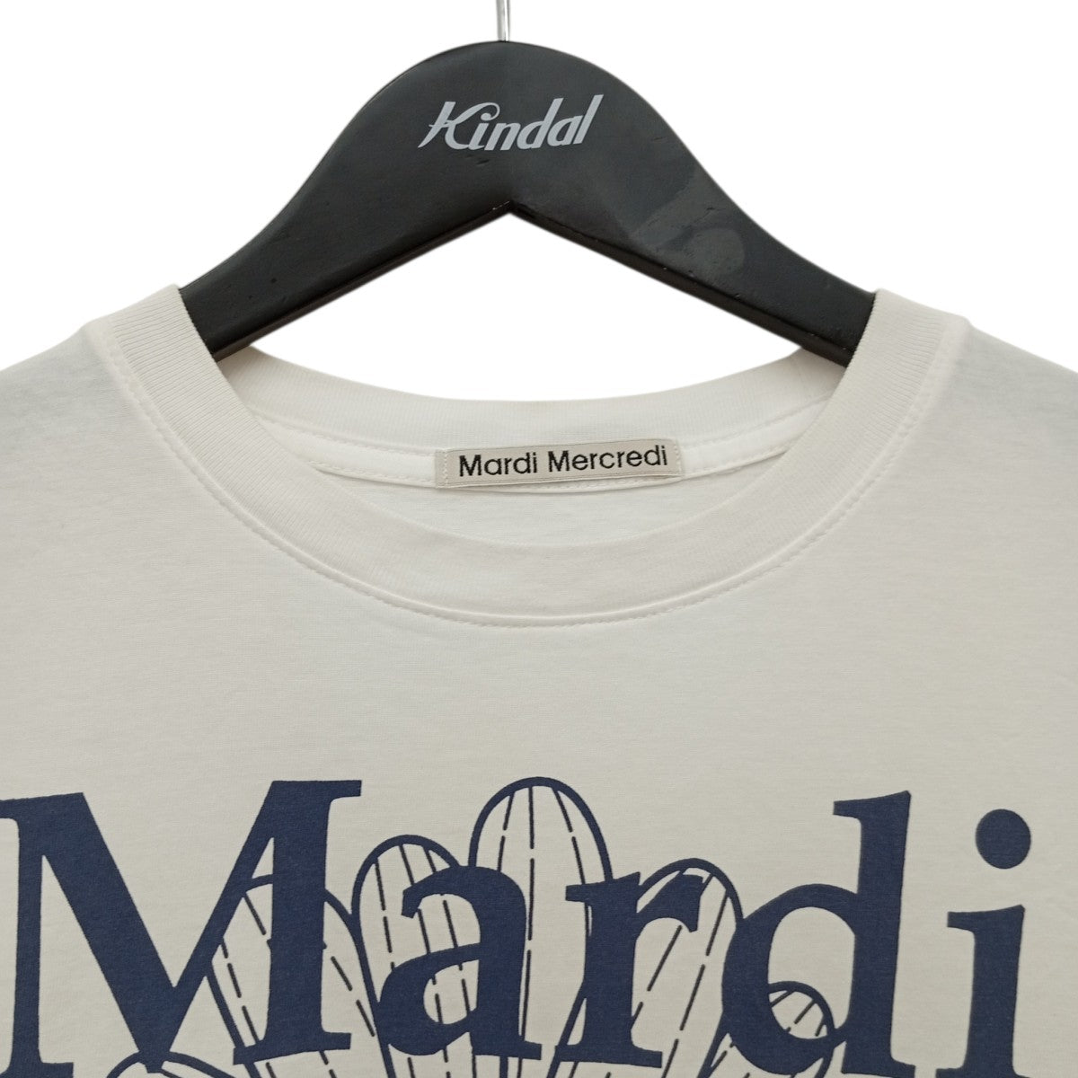 ロゴTシャツ
