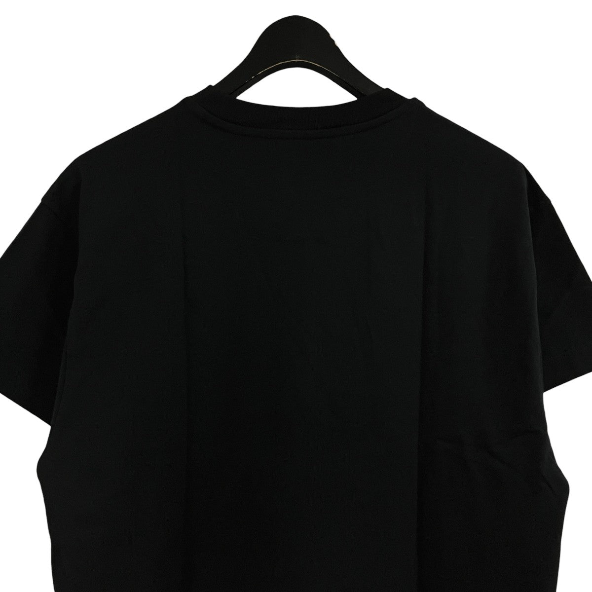 ロゴパッチTシャツ