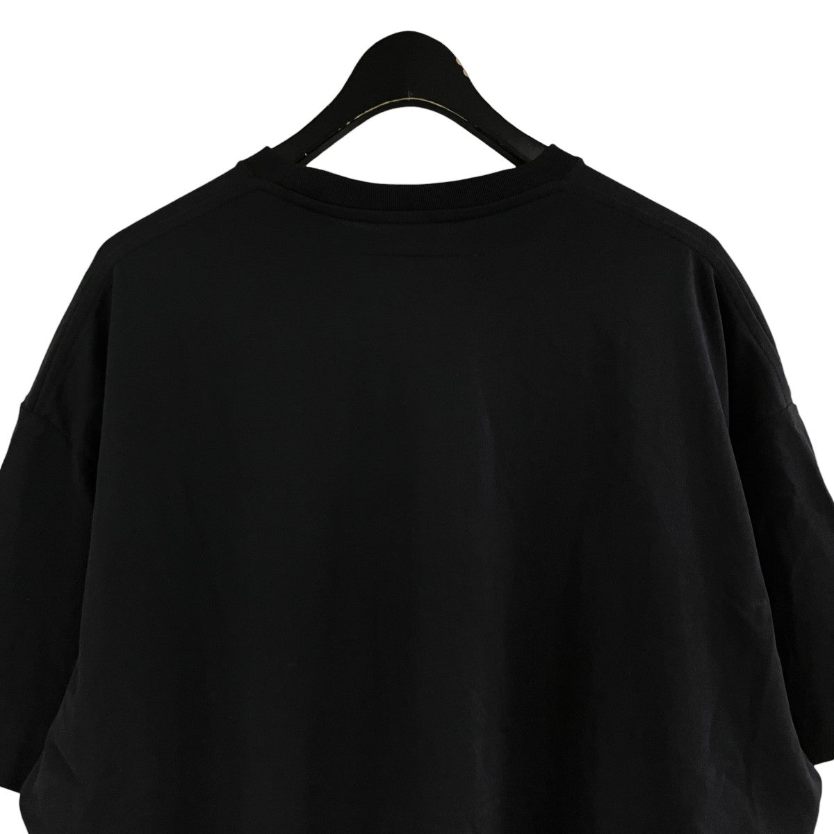 クルーネックTシャツ