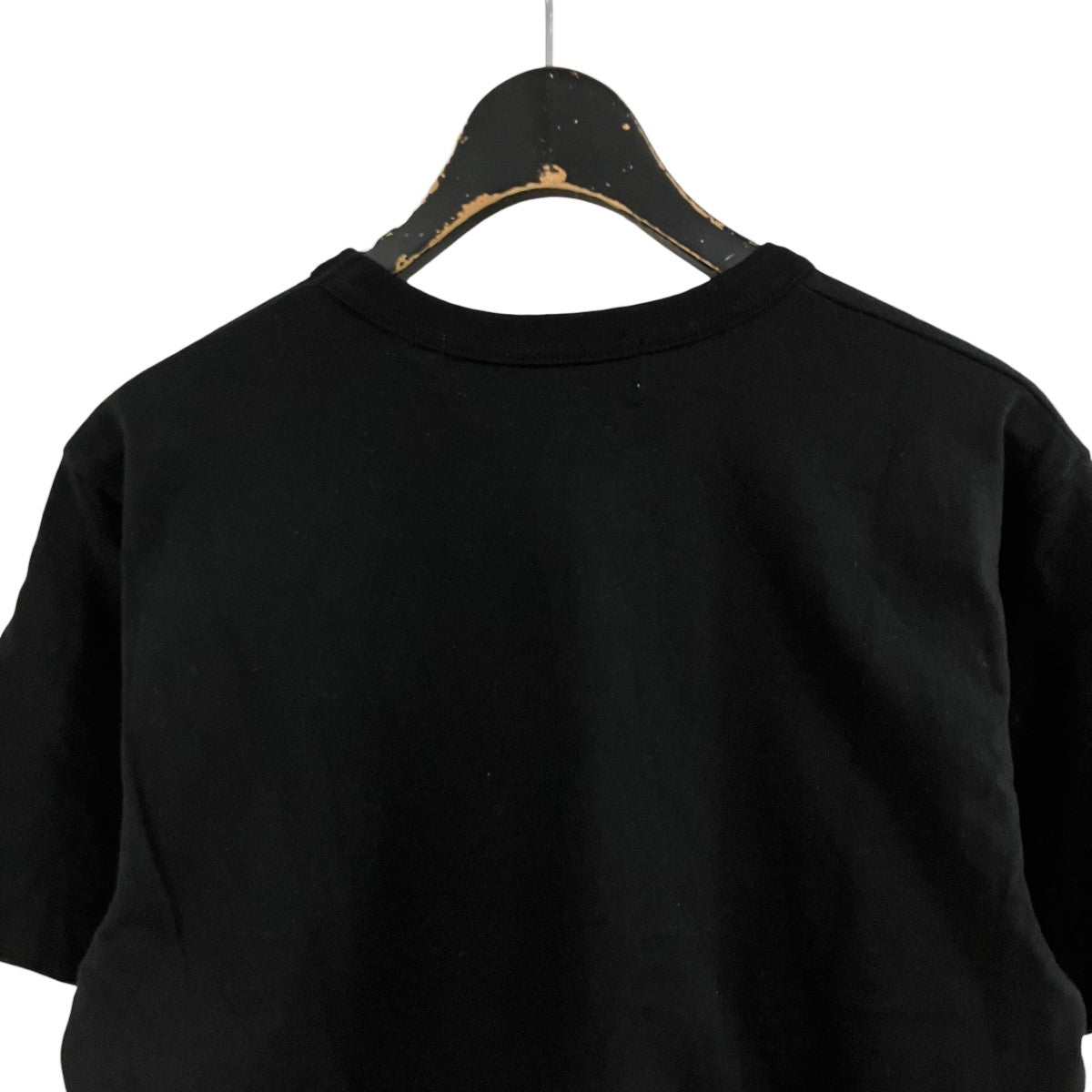 パッチTシャツ