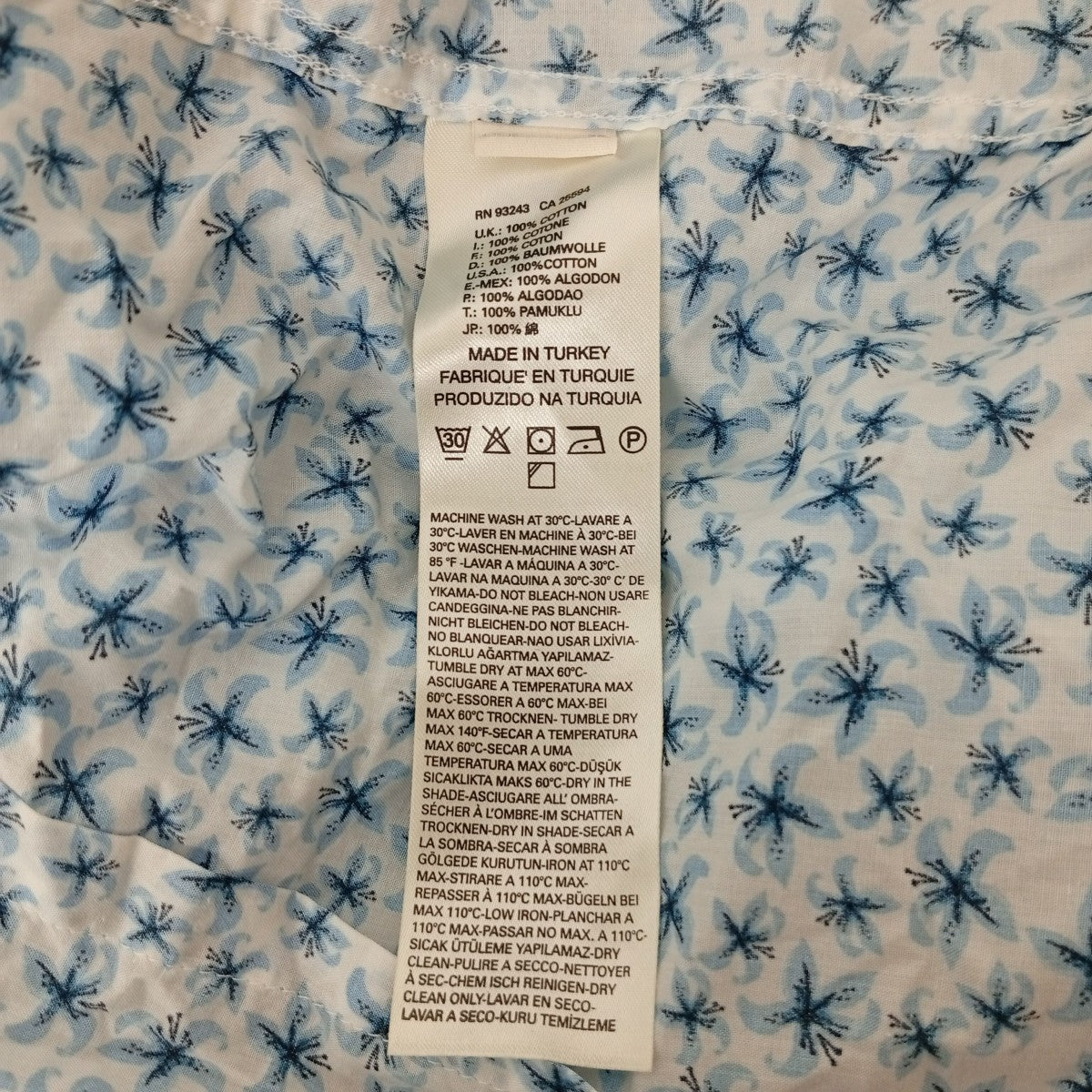 フラワーシャツ