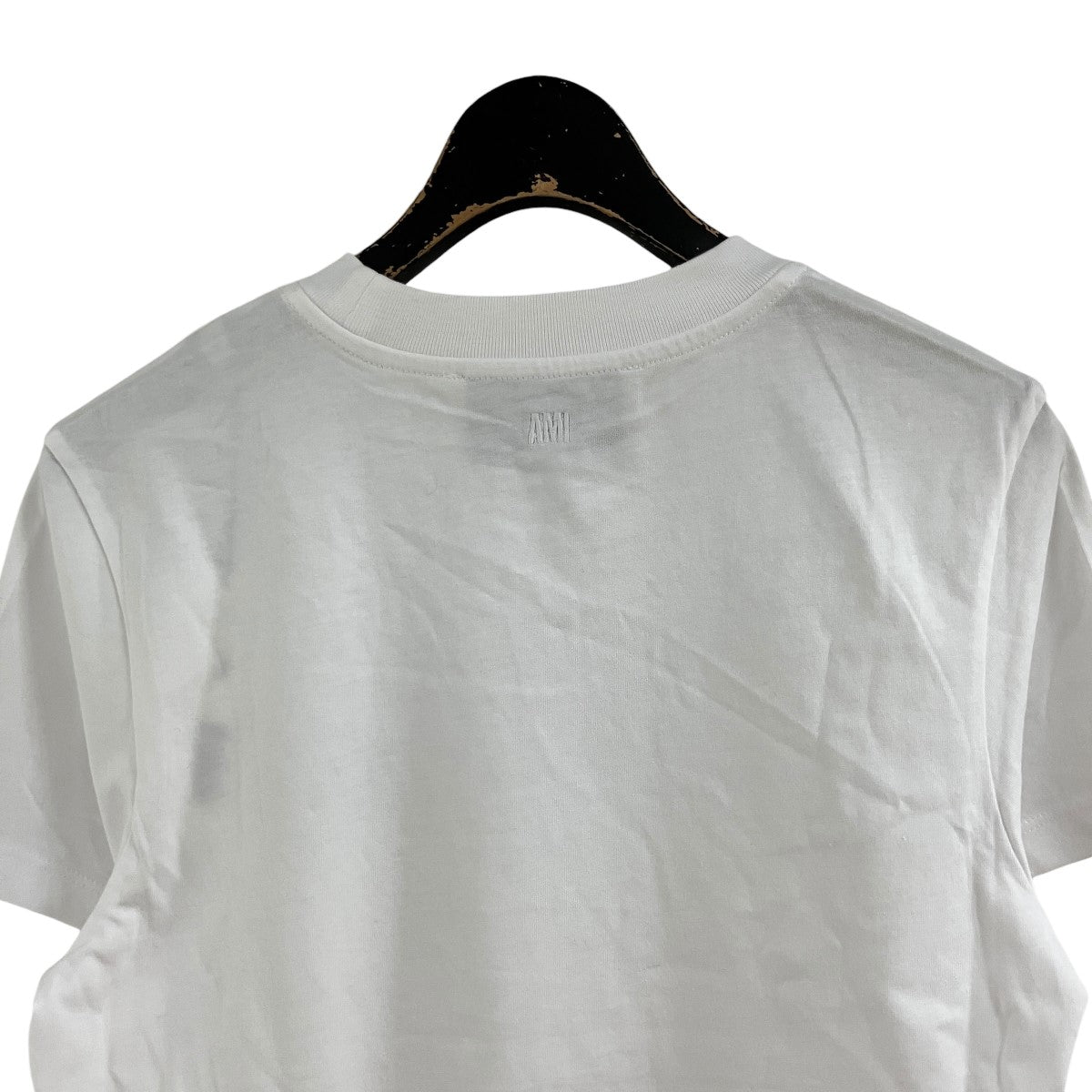 ハートロゴエンブロイダリーTシャツ