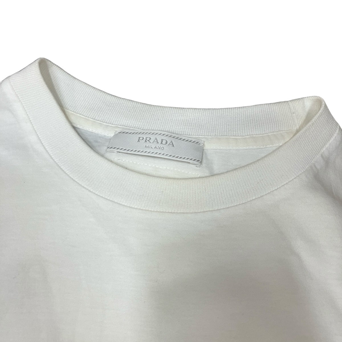 PRADA(プラダ) バックトライアングルTシャツ ホワイト サイズ S