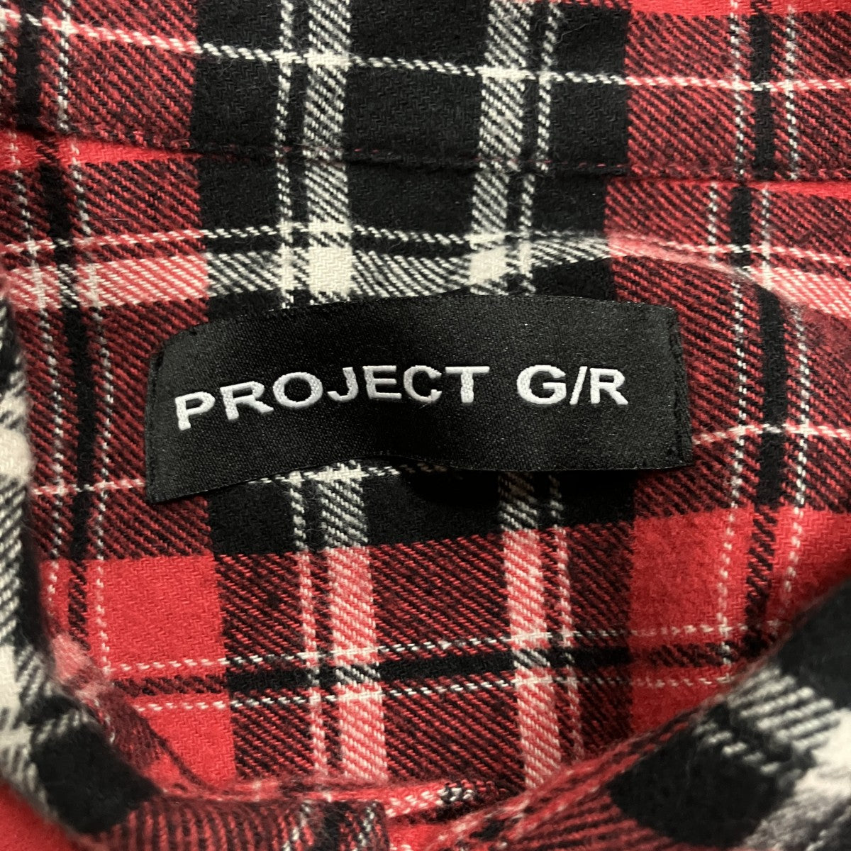 カットオフチェックシャツUPSIDE-DOWN CHECKED SHIRTS