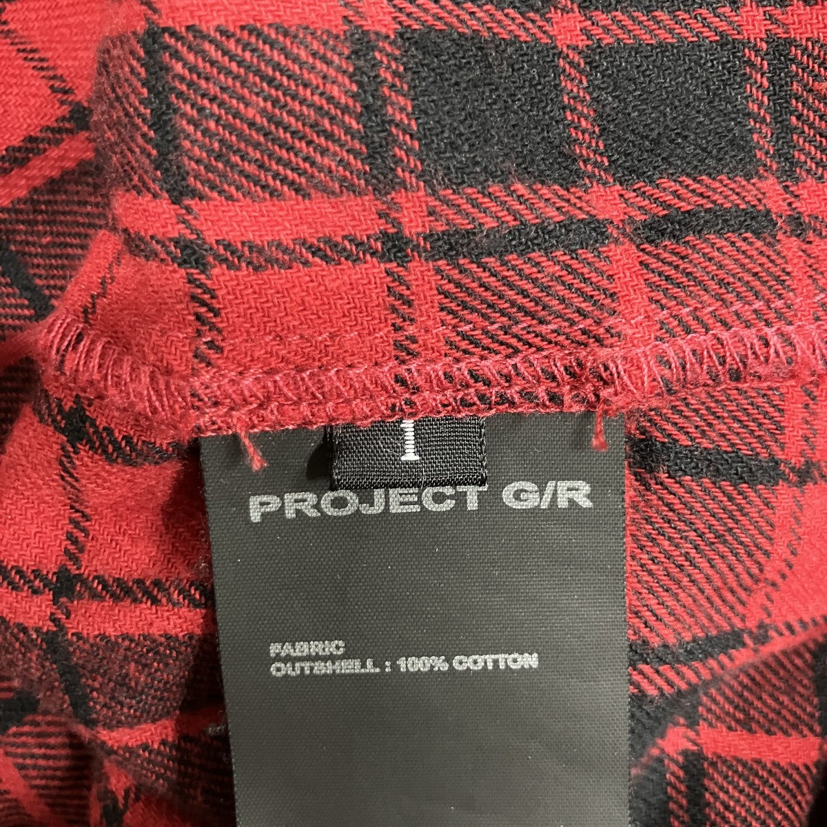 カットオフチェックシャツUPSIDE-DOWN CHECKED SHIRTS