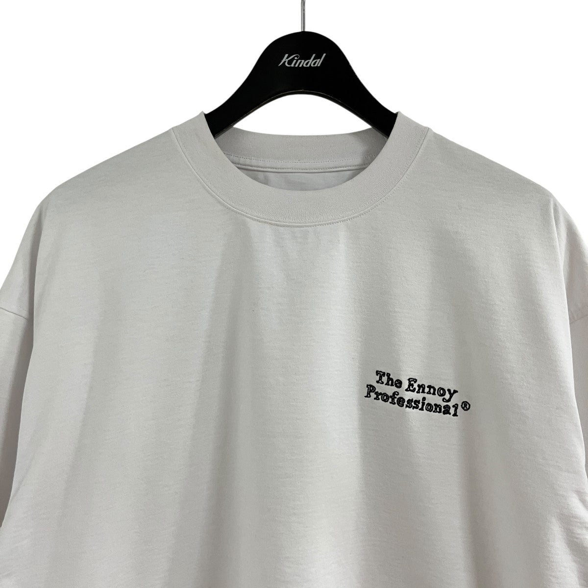 ロゴプリントTシャツ