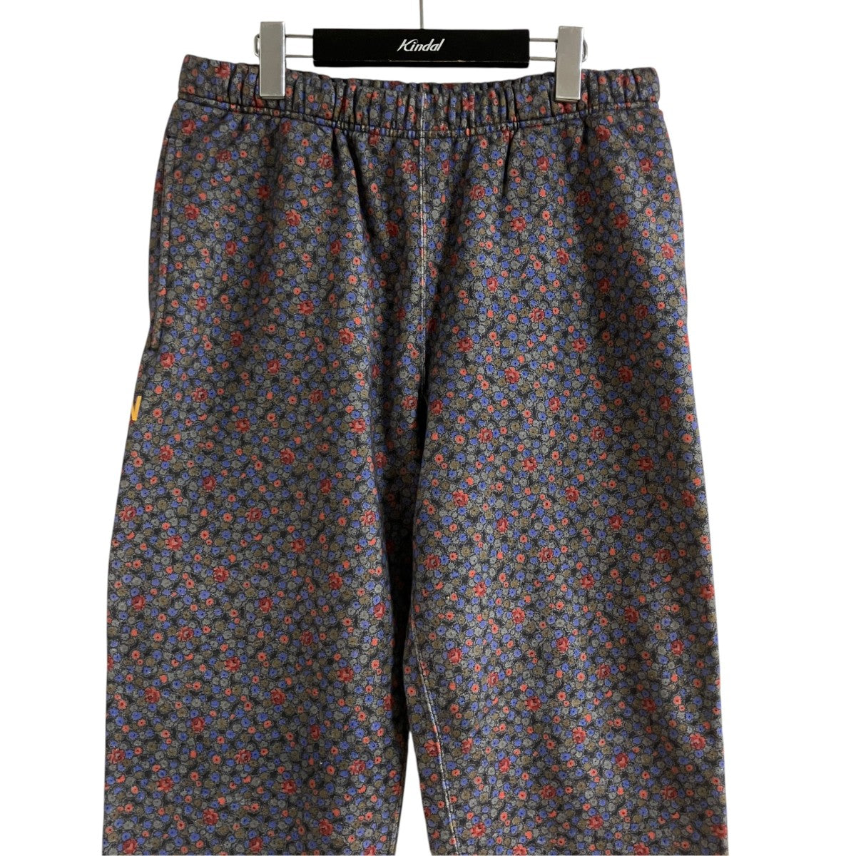Supreme×CDG JUNYA WATANABE MAN 裏起毛ブラックフラワー柄スウェットパンツ 古着・中古-2枚目のアイテム画像
