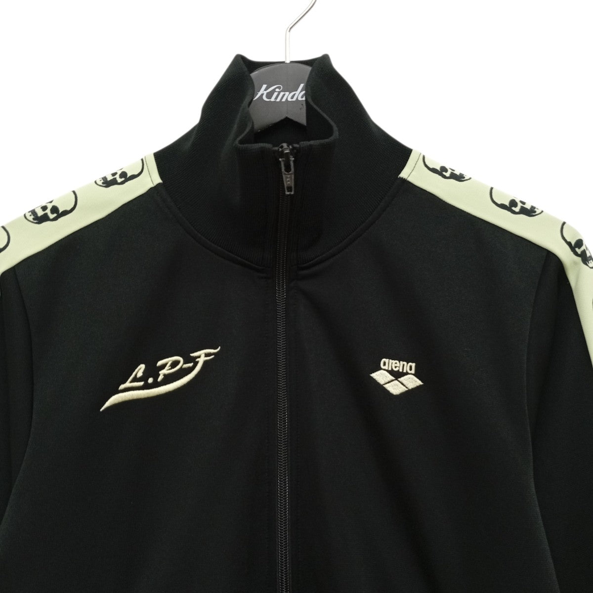トラックジャケットARJ01F