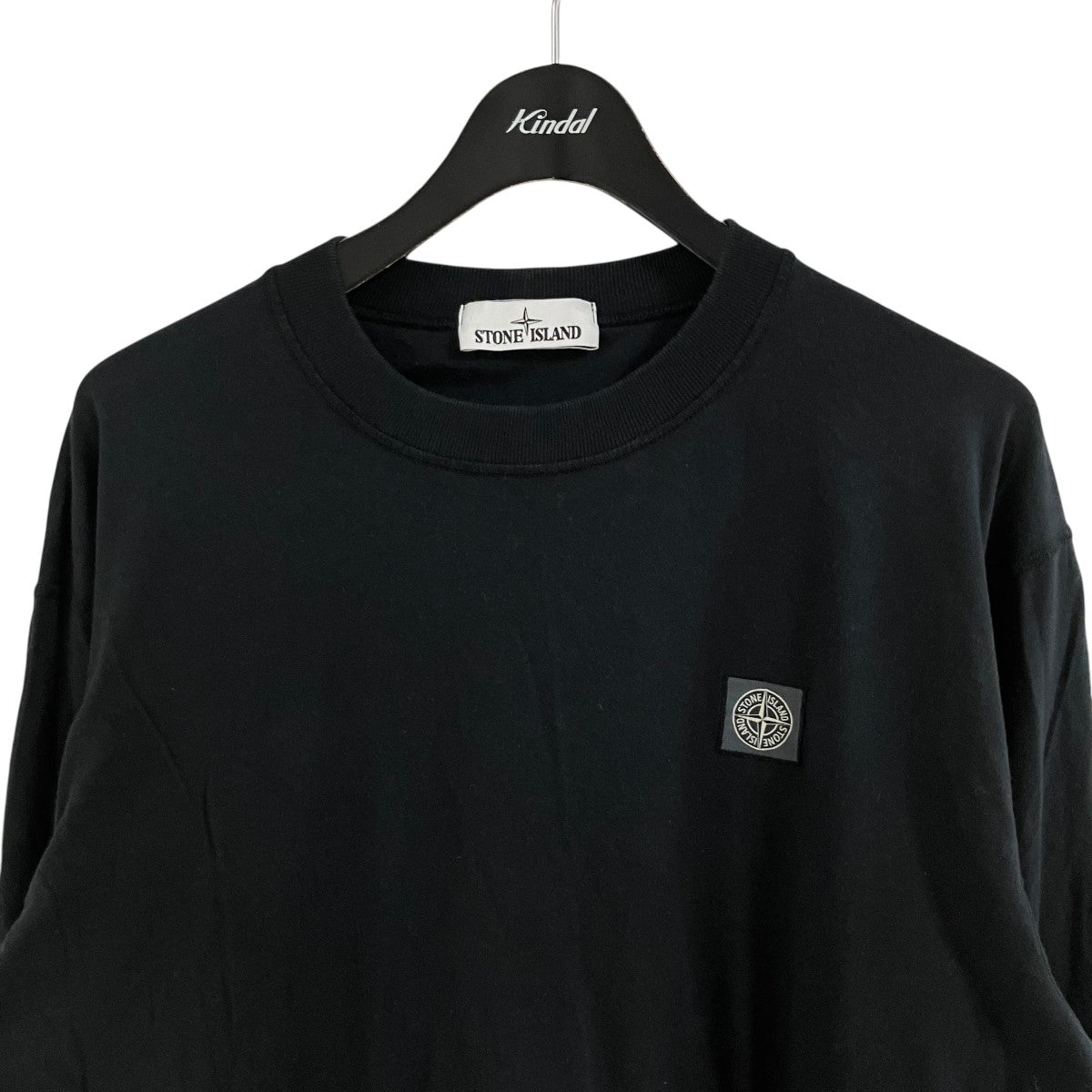 ロングスリーブロゴパッチTシャツ