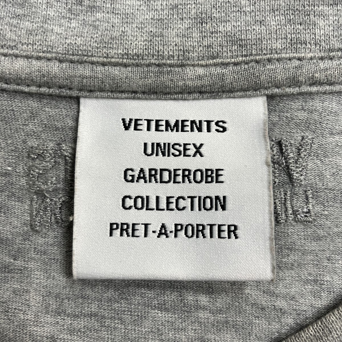 スパンコールロゴTシャツ