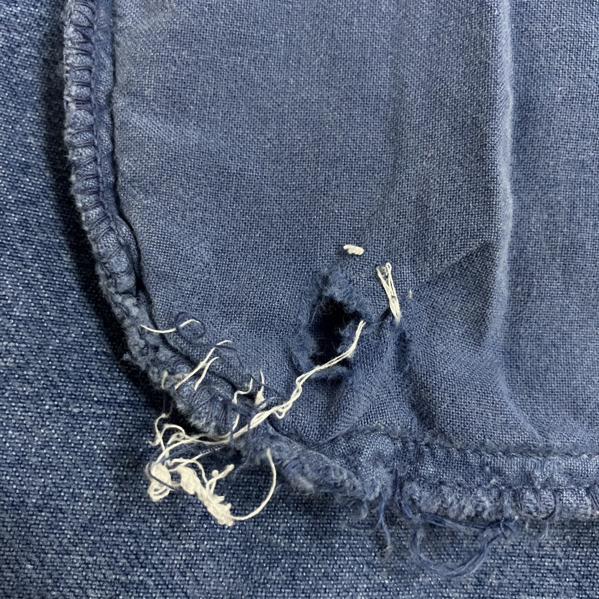 STONE ISLAND(ストーンアイランド) ストレートデニムパンツ AZ153298
