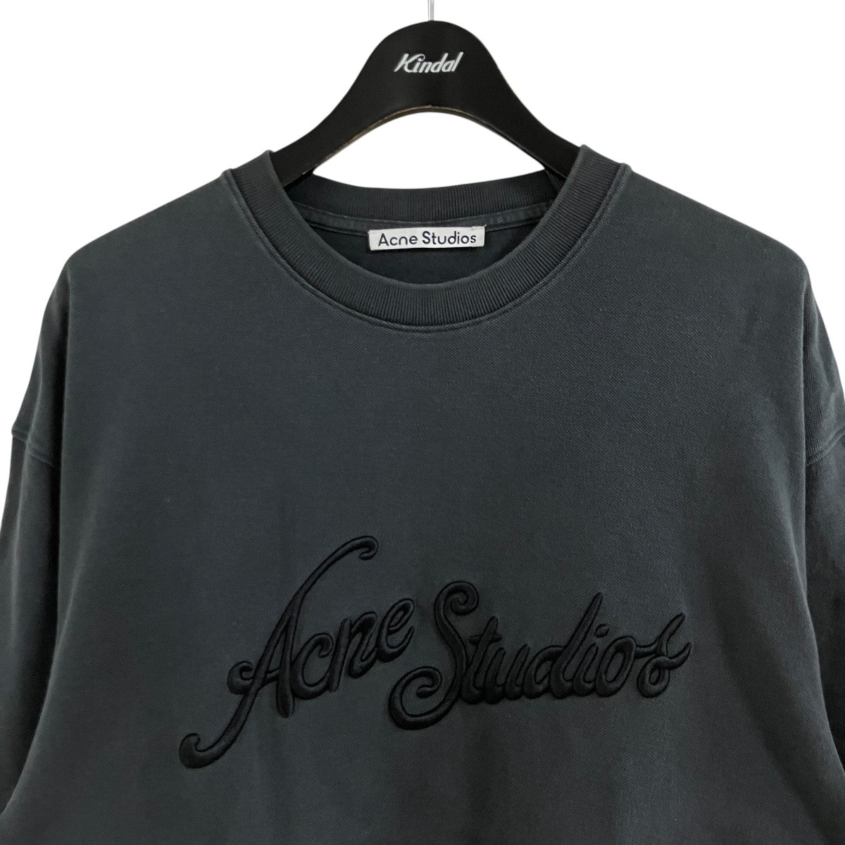 ロゴTシャツ