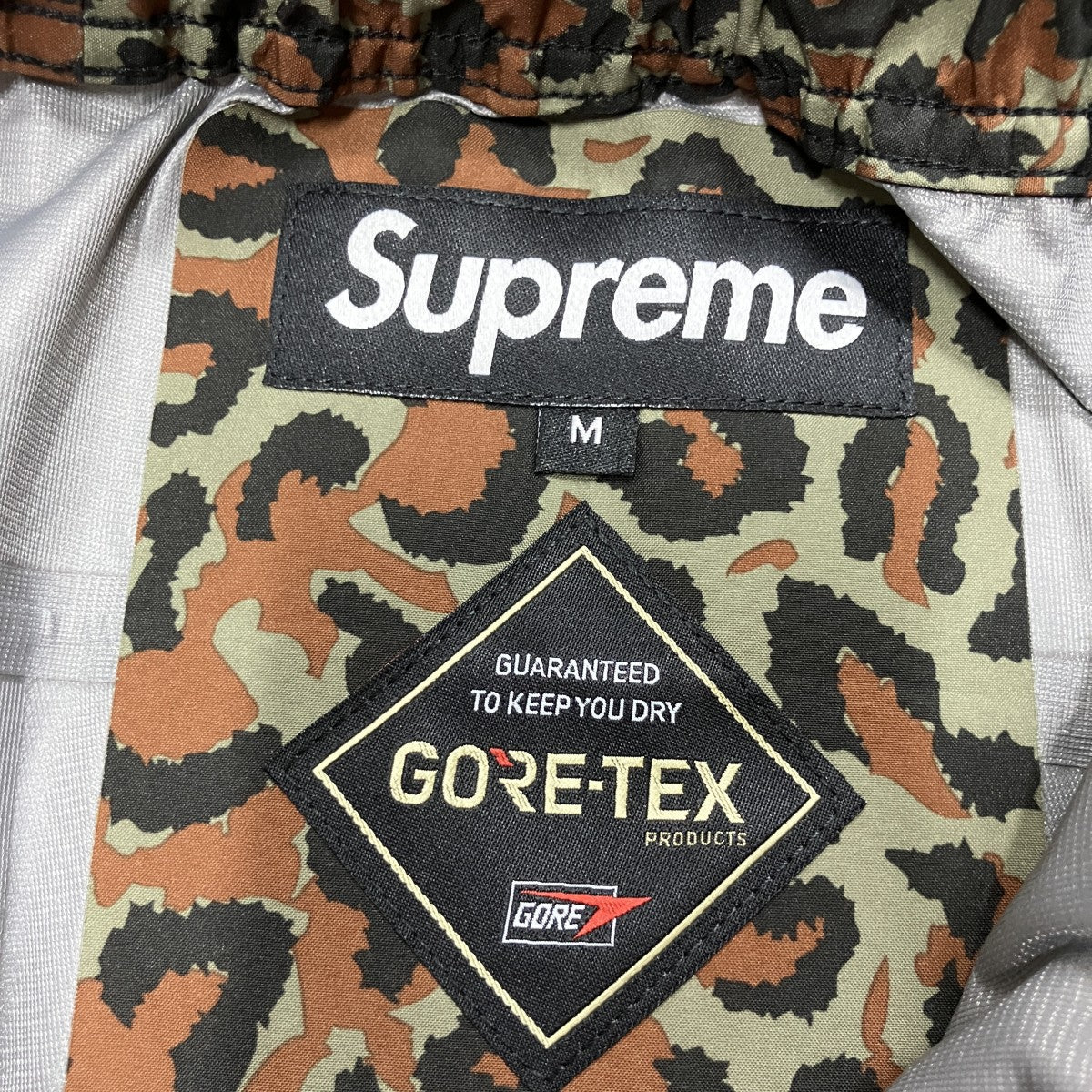 Supreme(シュプリーム) ゴアテックスレオパード柄パンツ ブラウン