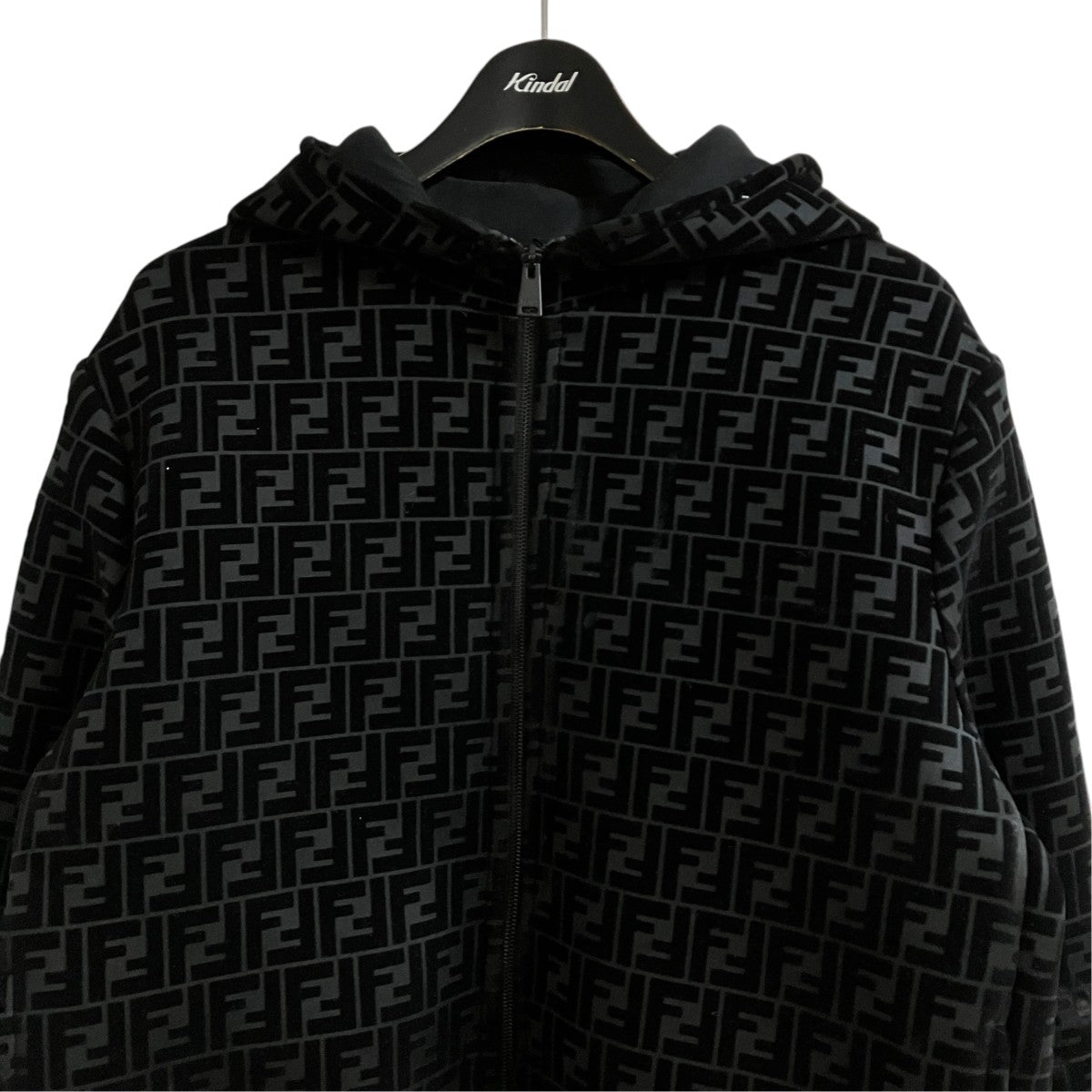 FENDI ズッカ柄ベロアフーデッドジャケット 古着・中古-2枚目のアイテム画像
