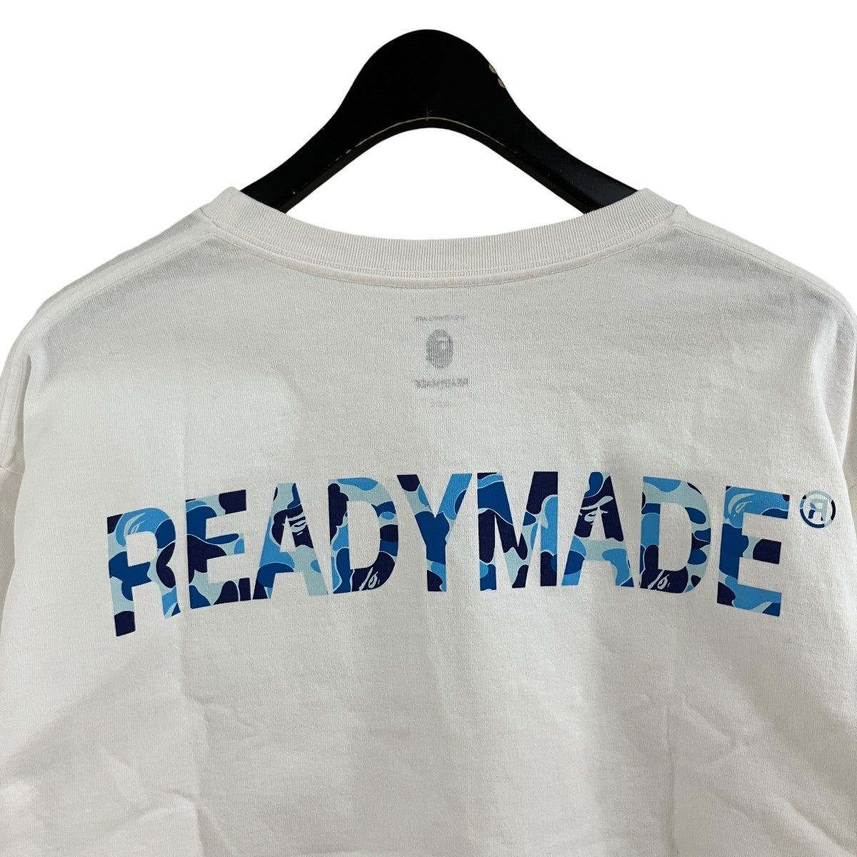 ロゴプリントTシャツ