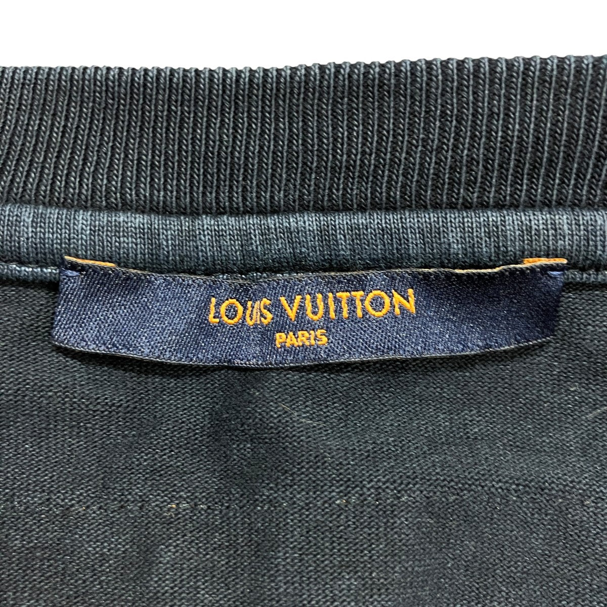 インサイドアウトTシャツ