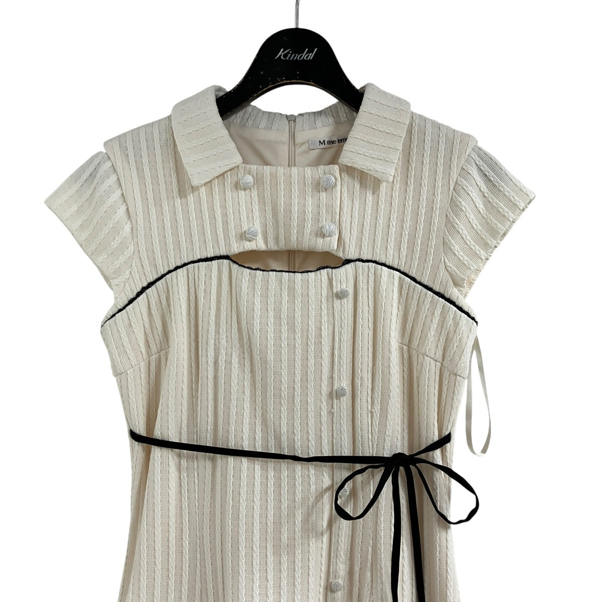 フリルワンピース