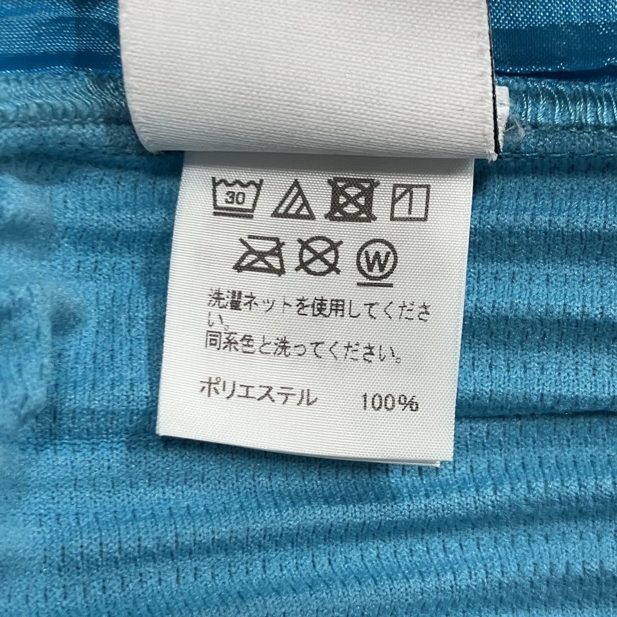 プリーツハーフパンツ