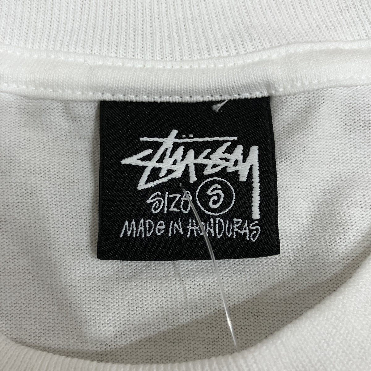 ベリーグラフィックTシャツ