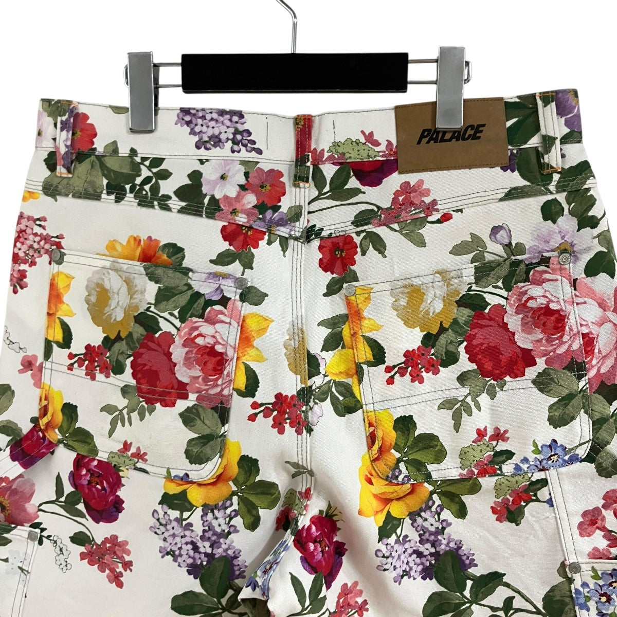 ボタニカルプリントショートパンツ