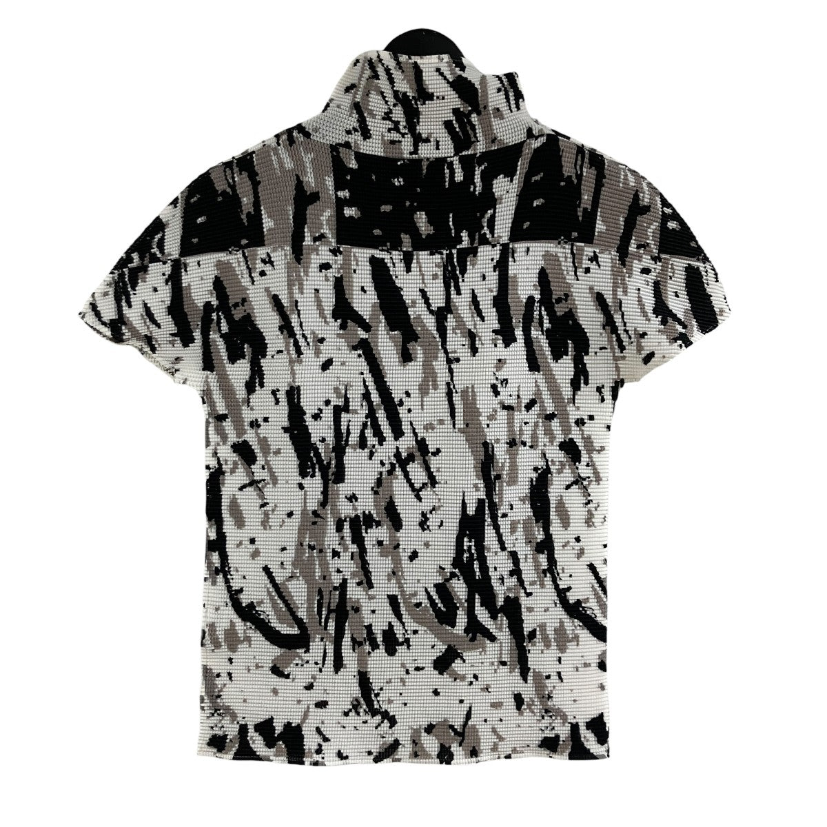 プリントプリーツハイネックTシャツ